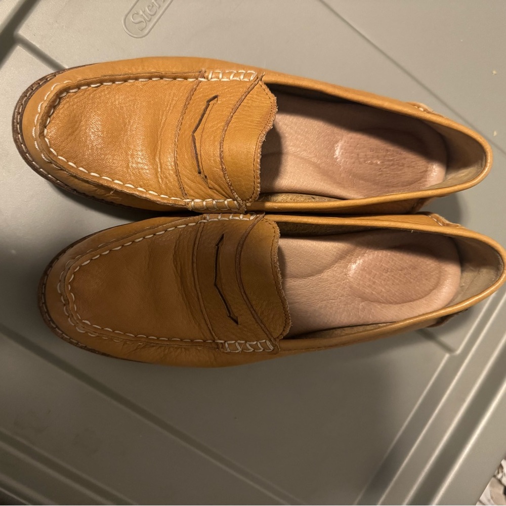 Sperry Tan Penny Loafers Classic Flats